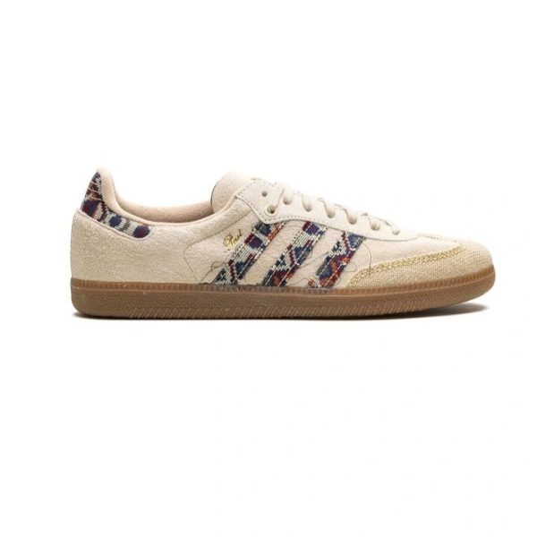 Alternative view of End x Samba "Past" Consortium Cup