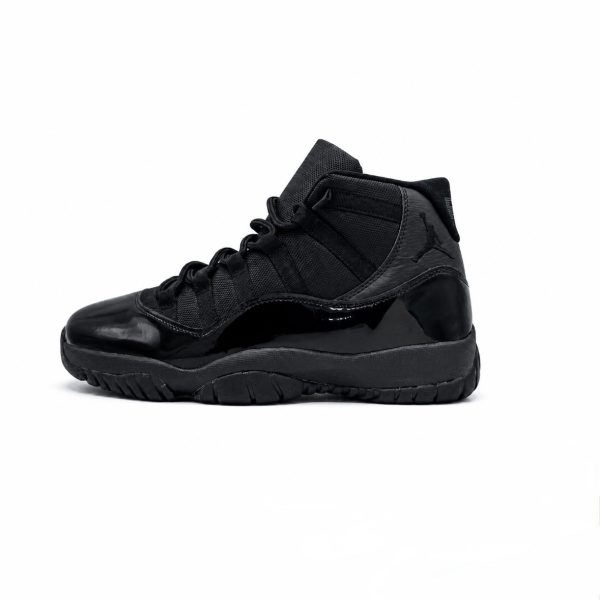 Air J11 Retro Triple Black “Cap and Gown”