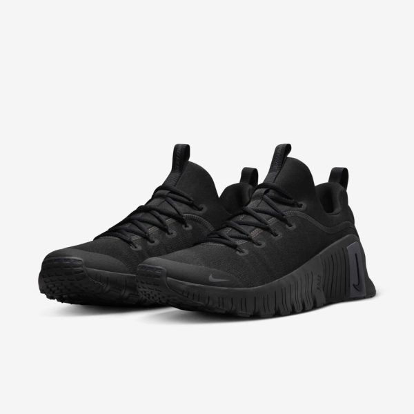 Free Metcon 6 Triple Black