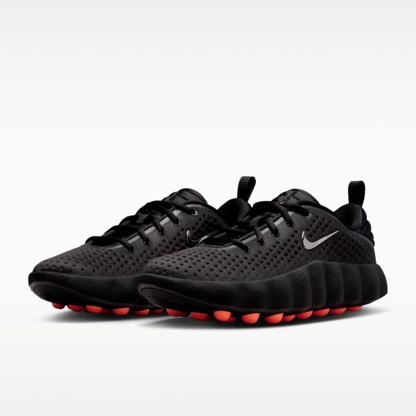 Mind 002 Sneakers “Black Hyper Crimson”