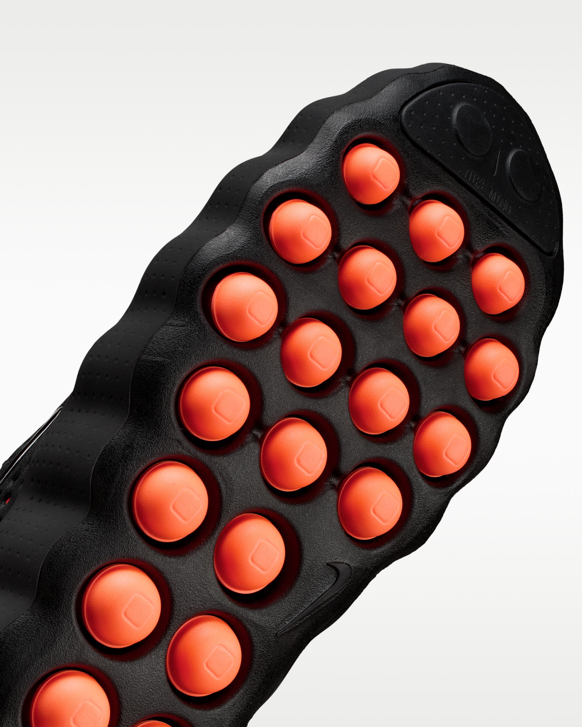Mind 002 Sneakers “Black Hyper Crimson” - Image 8