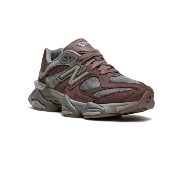 Alternative view of New Balance 9060 “Truffle”