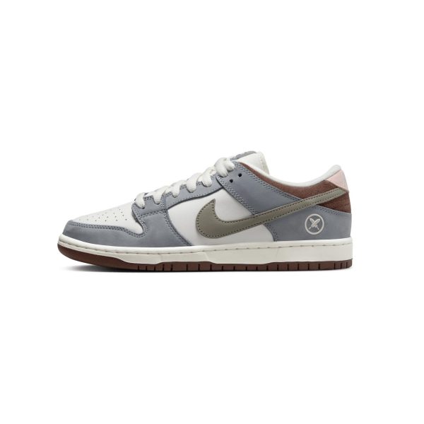 SB Dunk Low x Yuto Horigome “Wolf Grey”